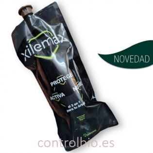 Injection d'insecticide XILEMAX pour palmiers et arbres